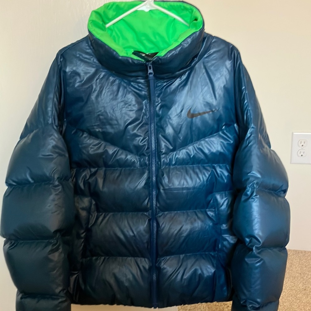 COPY - EUC NIKE XL lightweight puffer. Barely worn